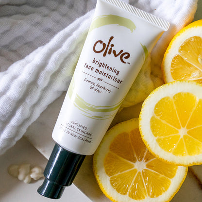 Crema Hidratante Iluminador Para El Rostro Olive 45ml